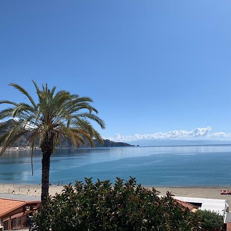 Appartamento Taormina Giardini-Naxos Luaran gambar