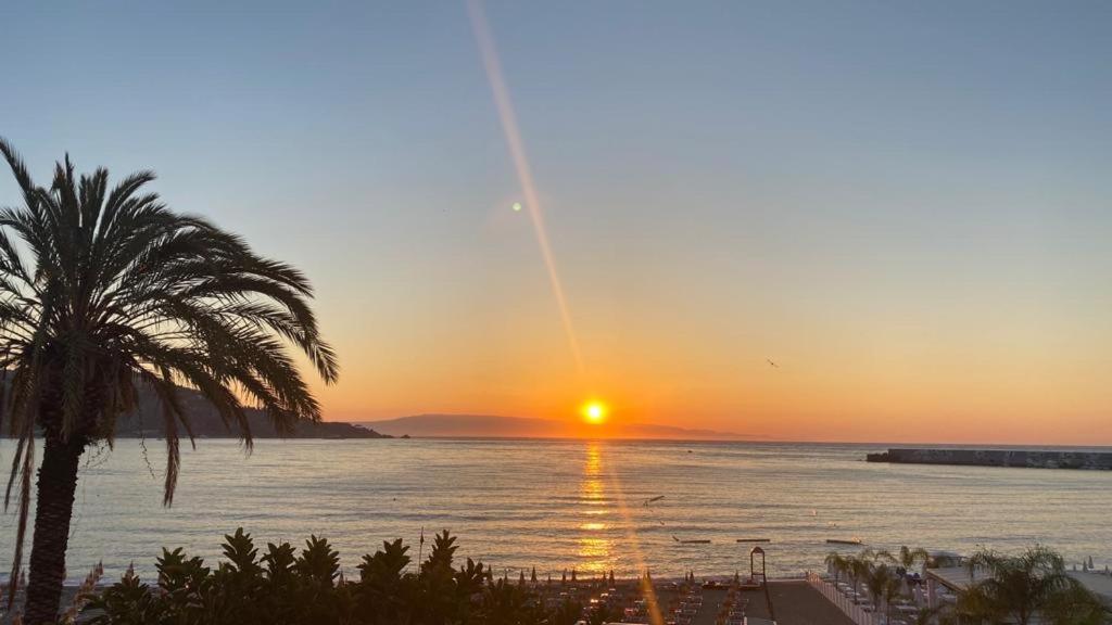 Appartamento Taormina Giardini-Naxos Luaran gambar